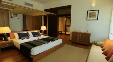 Pandanus Beach Resort & Spa