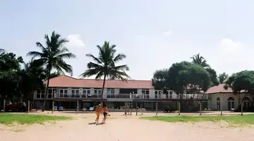 Pandanus Beach Resort & Spa