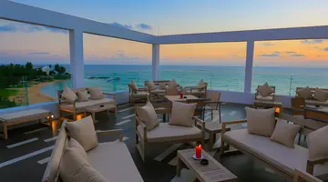 Pandanus Beach Resort & Spa