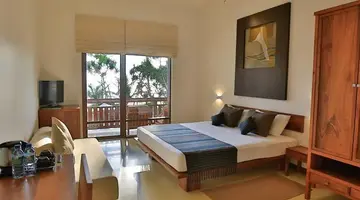 Pandanus Beach Resort & Spa