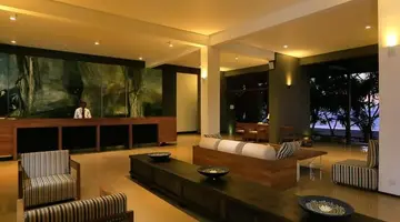 Pandanus Beach Resort & Spa