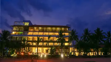 PANDANUS BEACH RESORT & SPA