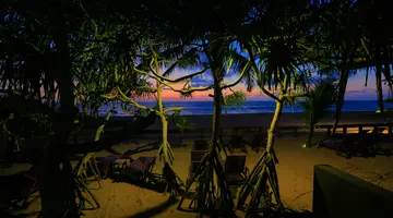 PANDANUS BEACH RESORT & SPA