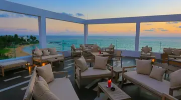 Pandanus Beach Resort & Spa
