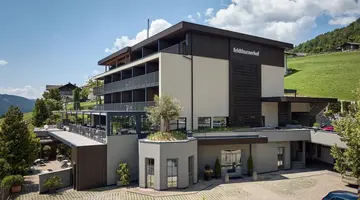 Panorama Wellnesshotel Feldthurnerhof