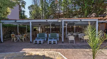 Pantheon Hotel