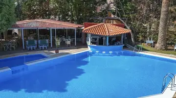 Pantheon Hotel