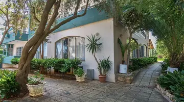 Pantheon Hotel