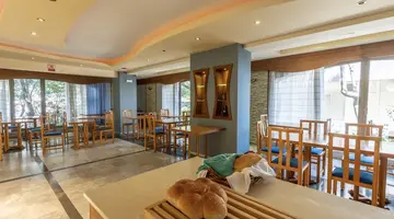Pantheon Hotel