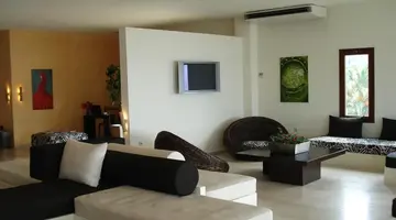 Pantokrator Hotel