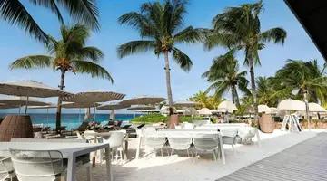 Papagayo Beach Hotel