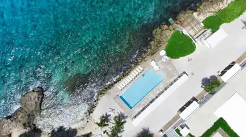 Papagayo Beach Hotel