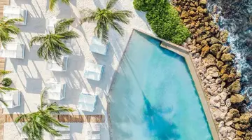 Papagayo Beach Hotel