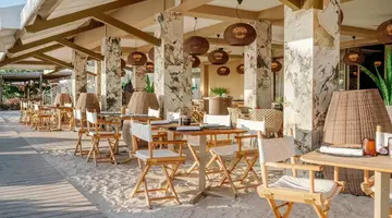Papagayo Beach Resort