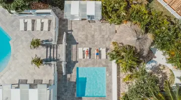 Papagayo Beach Resort