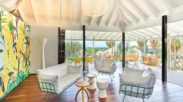 Papagayo Beach Resort