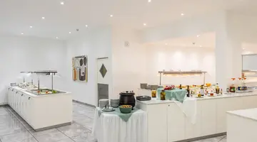 Papantonia Apts
