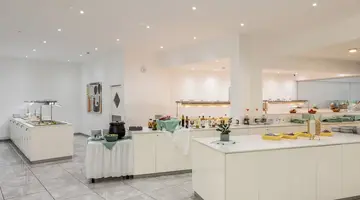 Papantonia Hotel Apartments