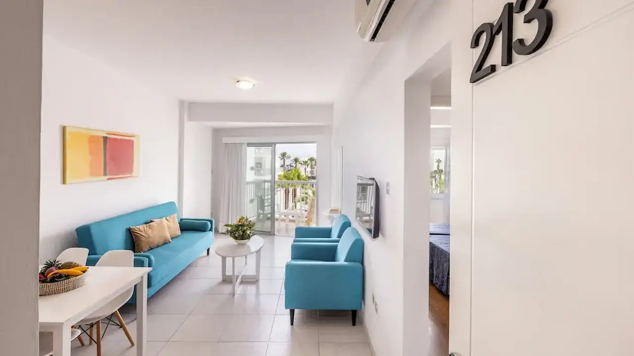 Papantonia Hotel Apartments
