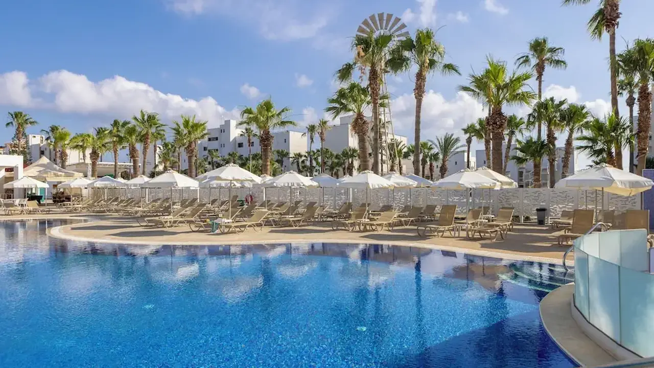 Papantonia Hotel Apartments