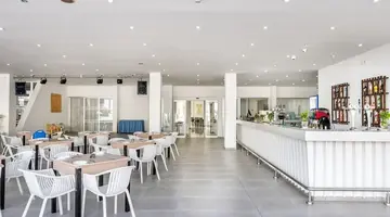 Papantonia Hotel Apartments