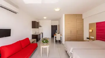 Papantonia Hotel Apts