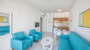 Papantonia Hotel Apts
