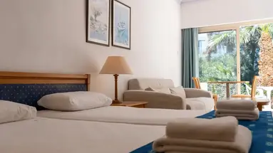 Paphos Gardens Apts