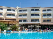 Paphos Gardens Holiday Resort