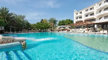 Paphos Gardens Holiday Resort