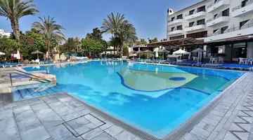 Paphos Gardens Hotel