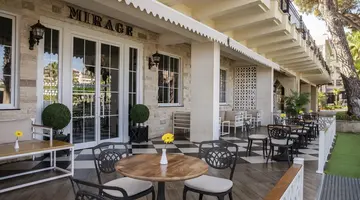 Papillon Belvil Hotel