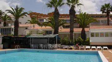Paradero Apartments