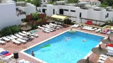 Paradero Apartments