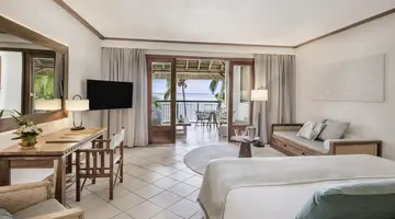 Paradis Beachcomber Golf Resort & Spa 5
