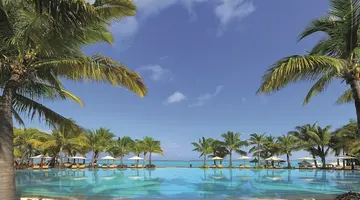 Paradis Beachcomber Golf Resort & Spa 5