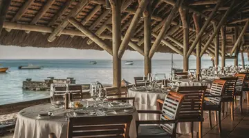 Paradis Beachcomber Golf Resort & Spa 5