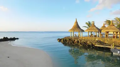 Paradis Beachcomber Golf Resort & Spa