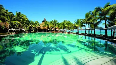 Paradis Beachcomber Golf Resort & SPA
