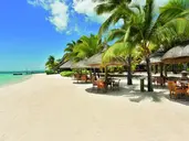 Paradis Beachcomber Golf Resort & SPA