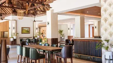 Paradis Beachcomber Golf Resort & Spa