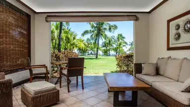 Paradis Beachcomber Golf Resort & Spa
