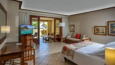 Paradis Beachcomber Golf Resort & Spa
