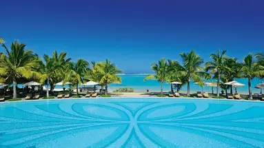 Paradis Beachcomber Golf Resort & Spa
