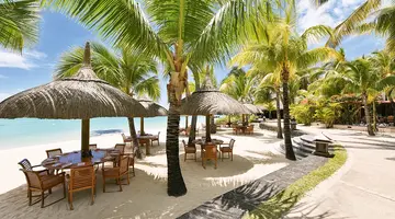 PARADIS BEACHCOMBER GOLF RESORT & SPA