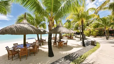 PARADIS BEACHCOMBER GOLF RESORT & SPA