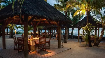 PARADIS BEACHCOMBER GOLF RESORT & SPA