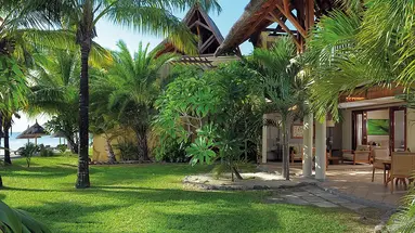PARADIS BEACHCOMBER GOLF RESORT & SPA