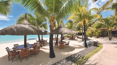 Paradis Beachcomber Golf Resort & Spa