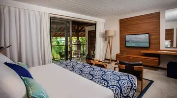 PARADIS BEACHCOMBER GOLF RESORT & SPA